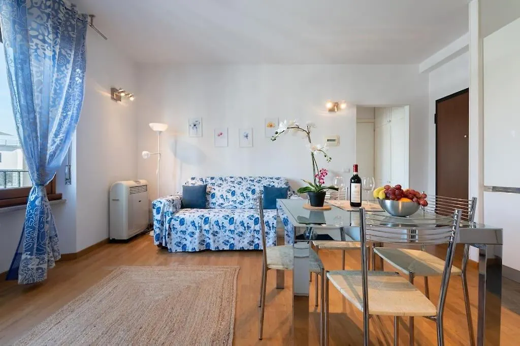 Belfiore2 1 Bedroom Apt By The Railways Station Florence