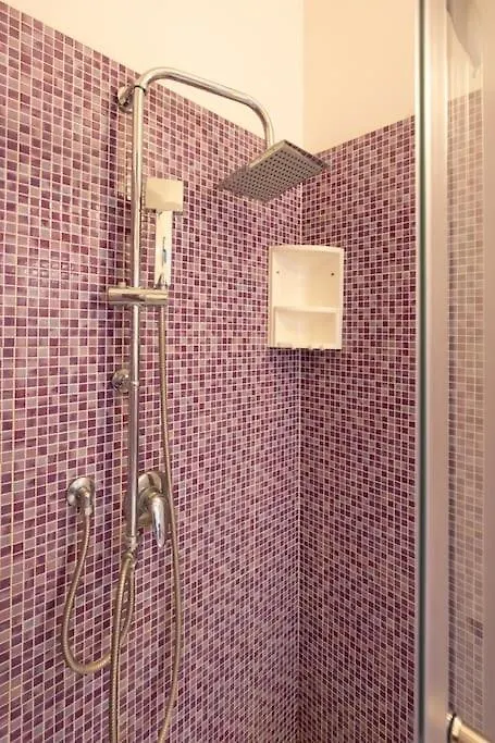 Belfiore2 1 Bedroom Apt By The Railways Station Florence