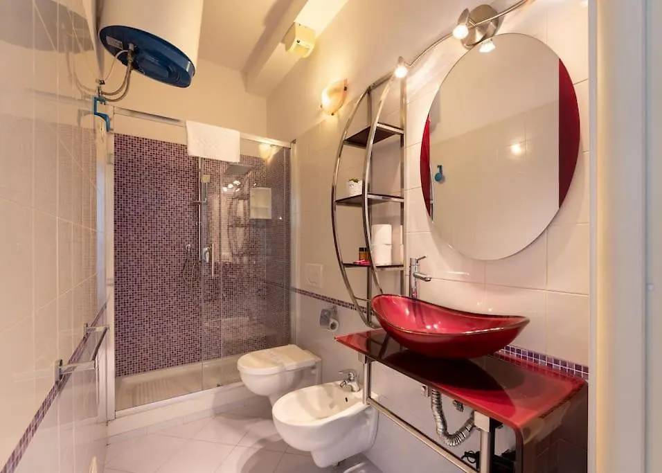 Belfiore2 1 Bedroom Apt By The Railways Station Florence 0*,