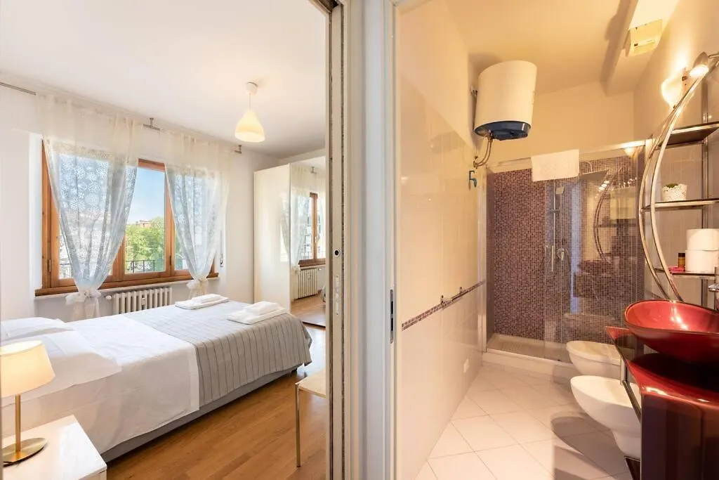Apartment Belfiore2 1 Bedroom Apt By The Railways Station Florence